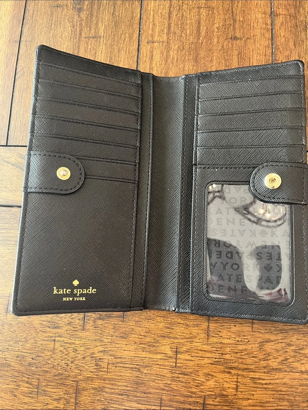 Kate Spade Laurel Way Stacy Continental Bifold Wallet WLRU2674